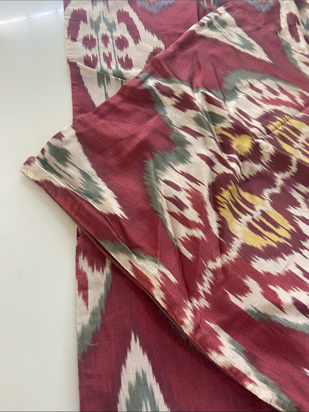 Pottery Barn Maroon Ikat Pillow Cover - Picture 6 of 15